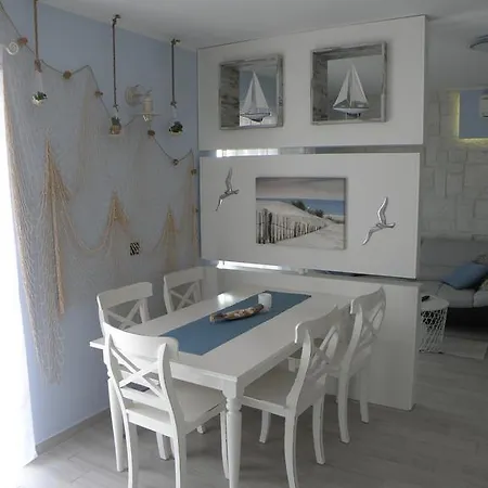 Sunset Krk 아파트 *